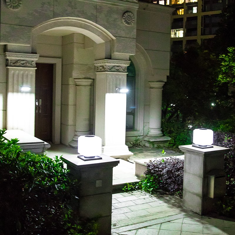 Hot Selling Round Sensor Yard Post Main Gate Garden Waterproof Outdoor Solar Led Pillar Light