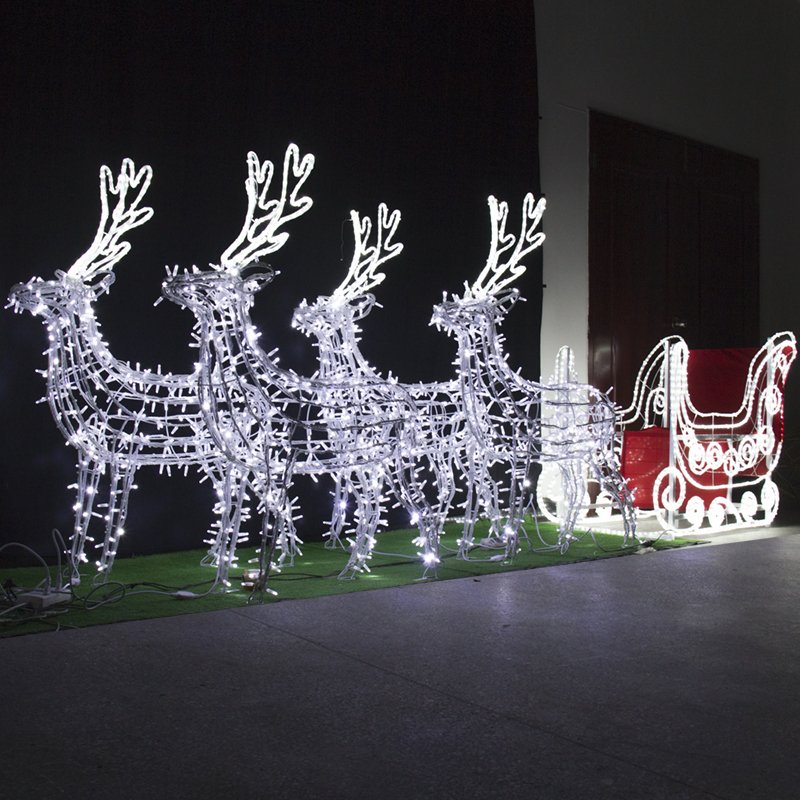 3D Deer Reindeer Outdoor Decoration IP65 Led Sculpture Figure Custom Christmas Street Holiday Display Pole Animals Motif Lights