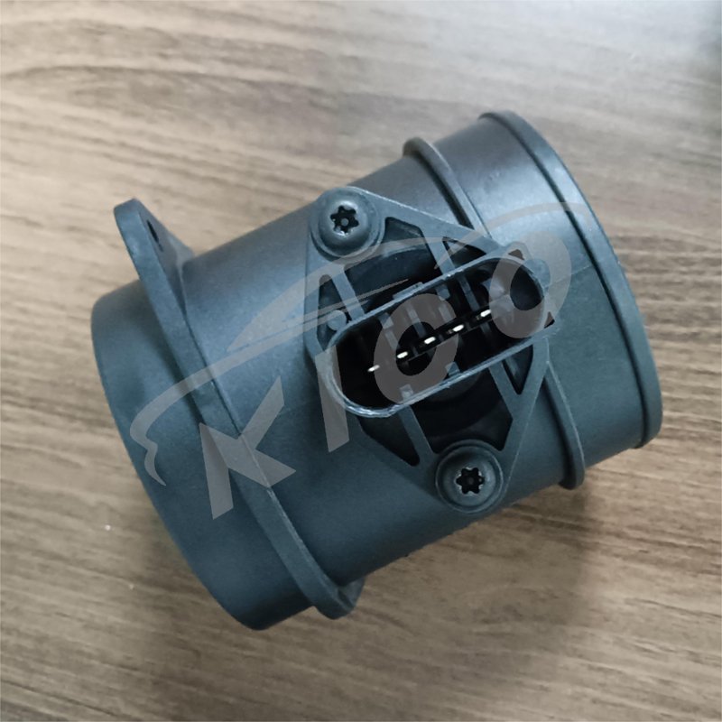 High Quality OE 0280218073 07D906461 0986280222 Auto Parts Air Flow Sensor MAF Meter for Audi Engine