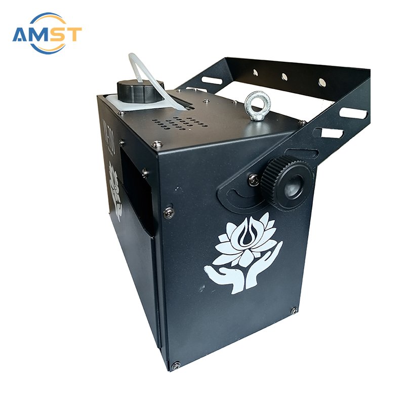 Effect Equipment 700W Haze Machine Remote Control Water Based Fog Smoke Highlights Romantic Atmosphere for Stage DJ Club Wedding