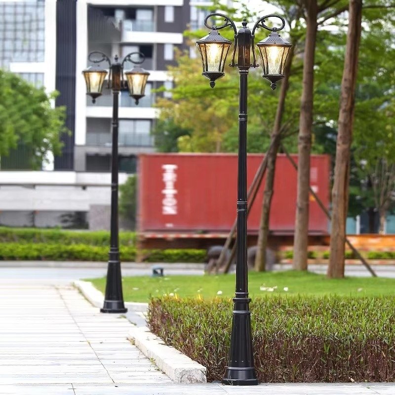 Antique Street Light Pole Solar Powered Aluminum Lamp Post for Lawn Garden Outdoor Waterproof LED Bollard Garden Lights