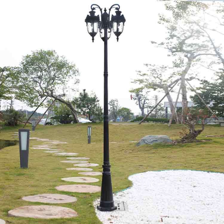 Outdoor Classic Waterproof Antique Street Light Cast Iron Aluminum Street Lamp Post Garden Lighting Pole Lantern Top Lamp