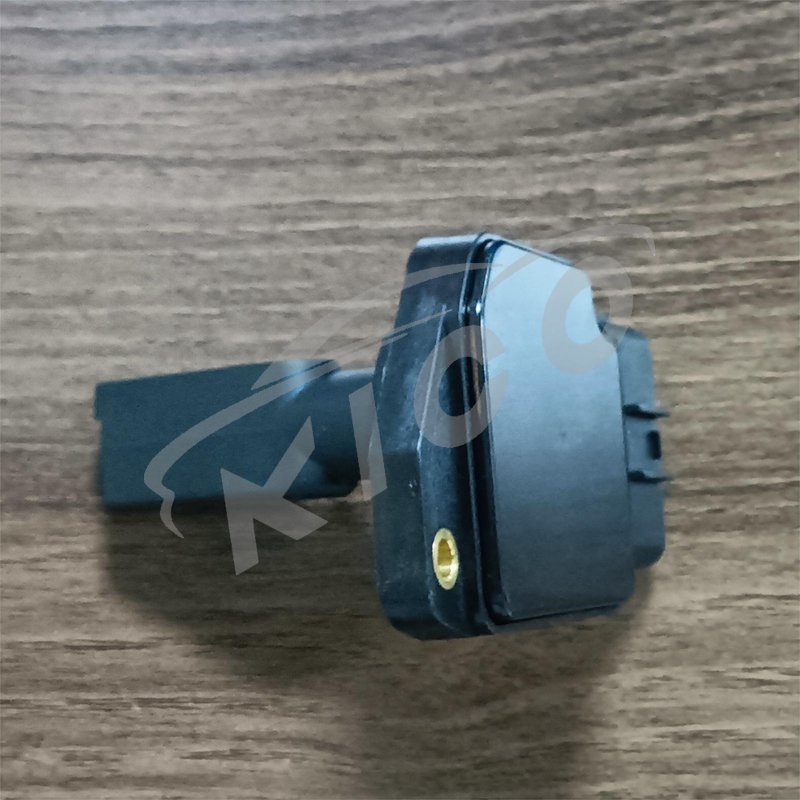 High Quality OE 22204-0F010 22204-75010 22250-75020 AFH70M-20 AFH70M-17 Auto Parts Air Flow Sensor MAF Meter for Toyota Engine