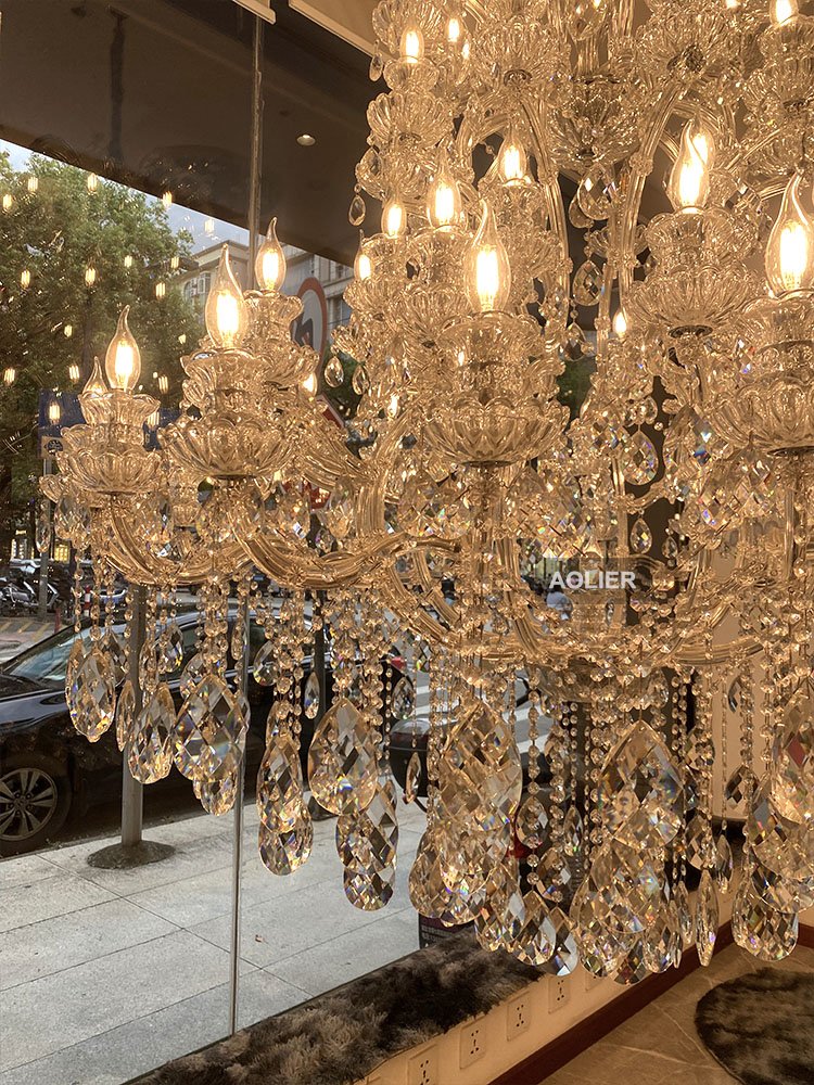 Modern Italian Crystal Chandeliers Classic Glass Candle Crystal Chandelier with Lamp Shade Hotel Pendant Light