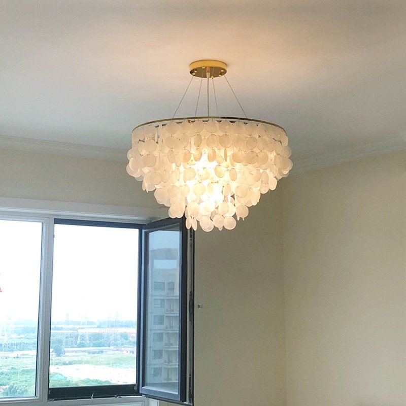 HFBH 2024 Minimalist Home Decor Conch Hotel Bedroom Cake Stand Hanging Lamp Indoor Modern Gold Luxury Shell Chandelier