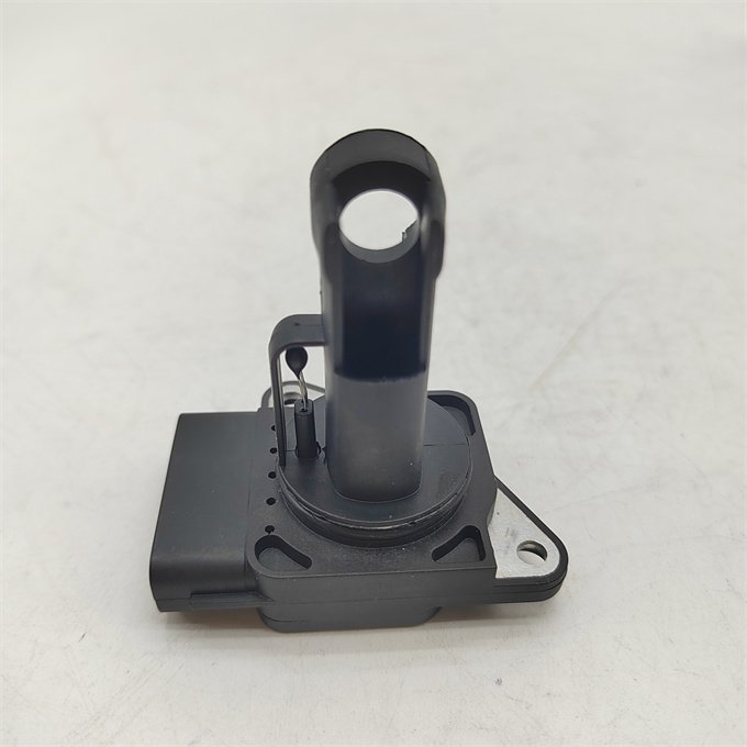 WLGRT OEM 22204-22010 Mass Air Flow Meter Sensor for Toyota Celica RAV4 II 00-05 Yaris 99-05