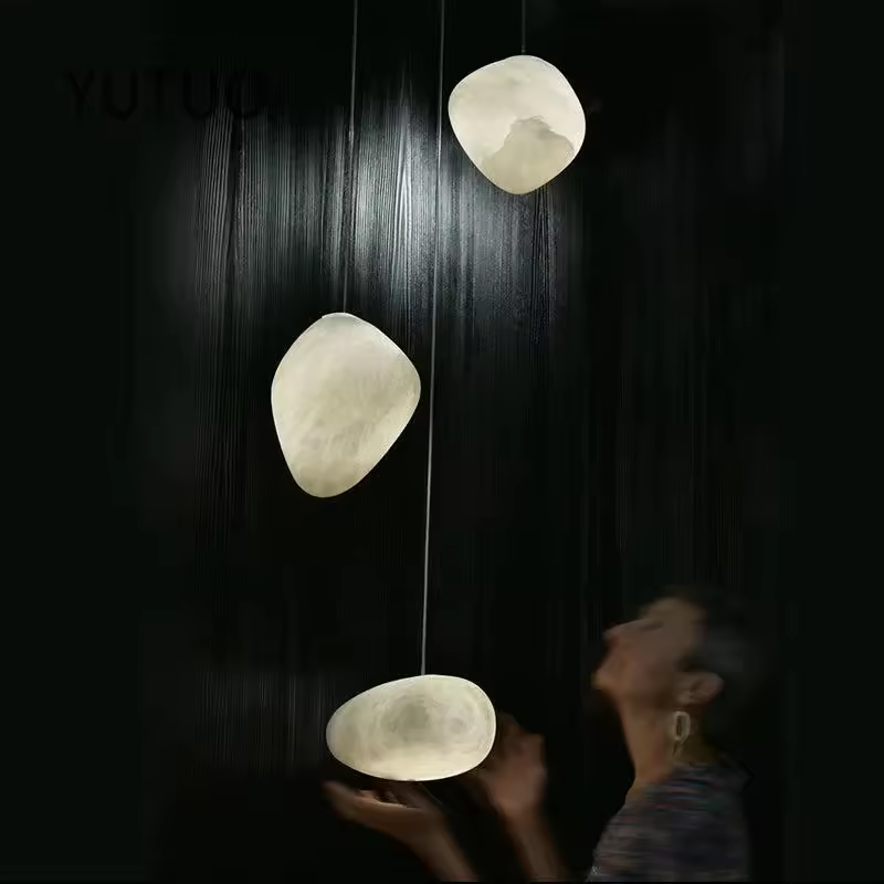 Customized Moden Alabaster Decorative Chandelier Applicable to Family Hotel Cofeshop Linear Art Chandelier