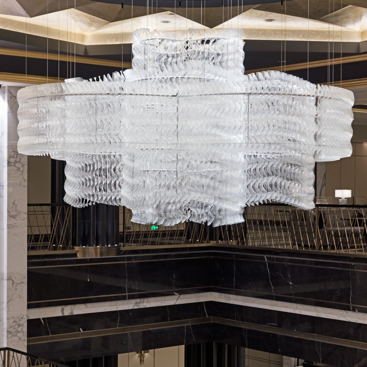 Customized Luxury Hotel Staircase Crystal Chandelier Large Long Restaurant Chandelier for Living Room Lobby