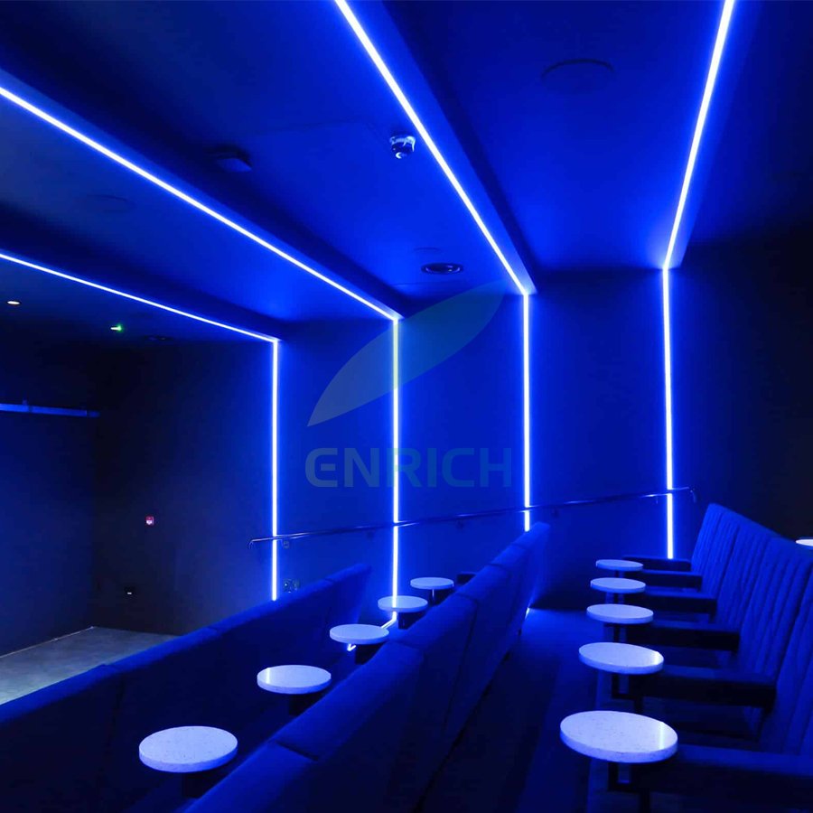 Modern Gym Lighting RGB Color Changing Custom LED Square Linear Pendant Light With App Control