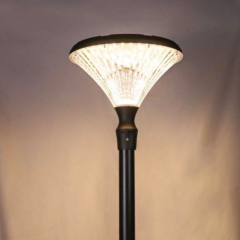 Light Luxury Outdoor LED Street Lights Urban Lighting Renewable Energy Garden Villa Outdoor LED Solar Lamp