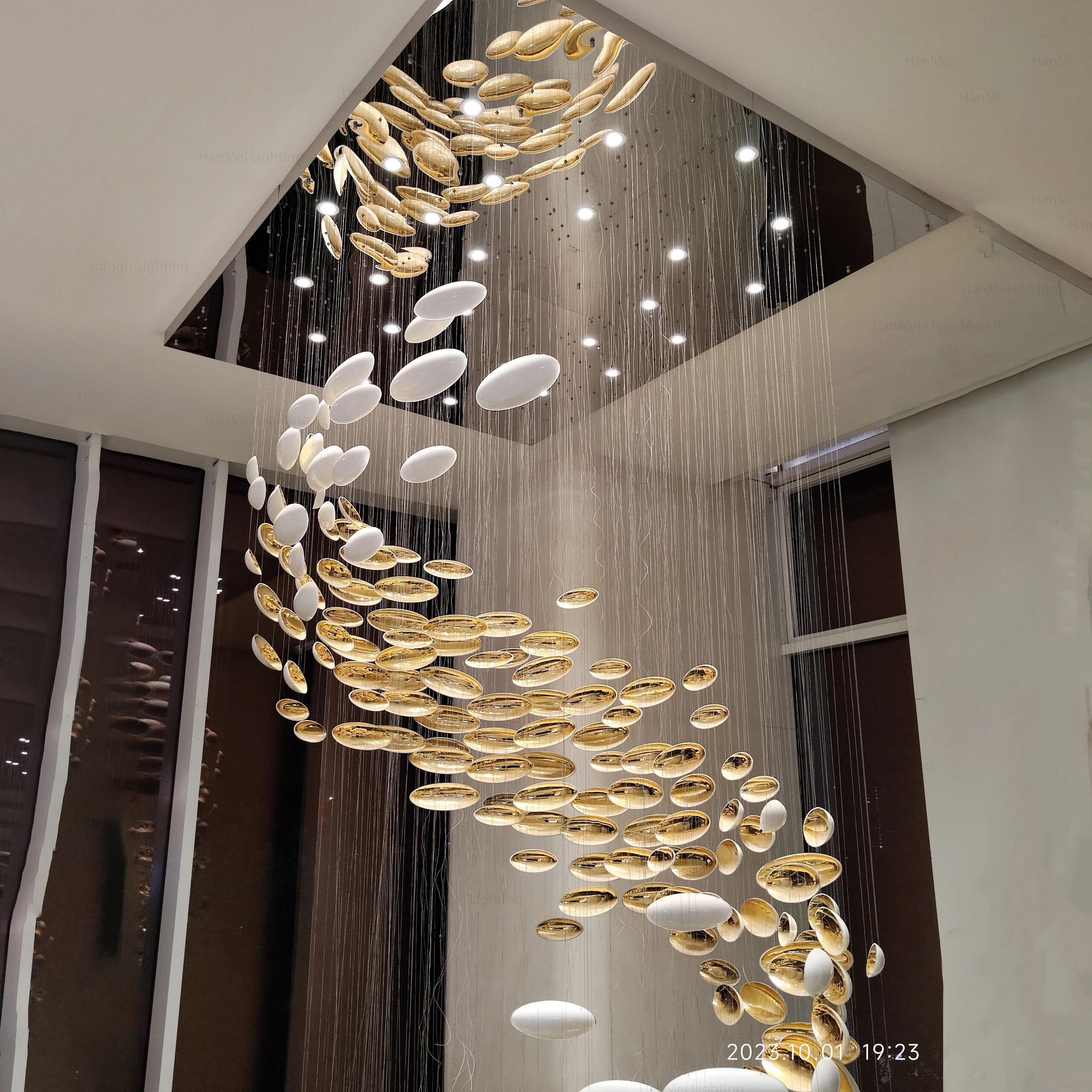 Indoor Decoration Hotel Villa Club Project High Ceiling Lamp Gold White Egg Creative Large Glass Chandelier for Staircase Hall