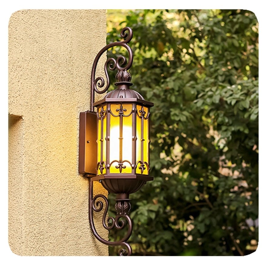 New European-style Outdoor Lighting Wall Mounting Die Cast Aluminum Material Antique Retro Waterproof Hot Garden Courtyard Lamp