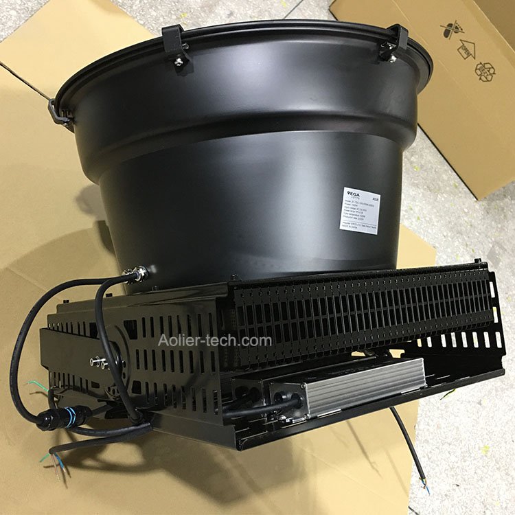 Factory Aluminium Cob 600W 1000W 2000W 1500W Ac 220V Ip66 Exterior Tower Landscape Stadium Hanging Led Flood Light for Crane