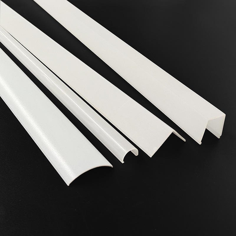 Extrusion Light Diffusion PC PMMA Acrylic Polycarbonate LED Strips Lamp Linear Covers Lamp Covers Shades