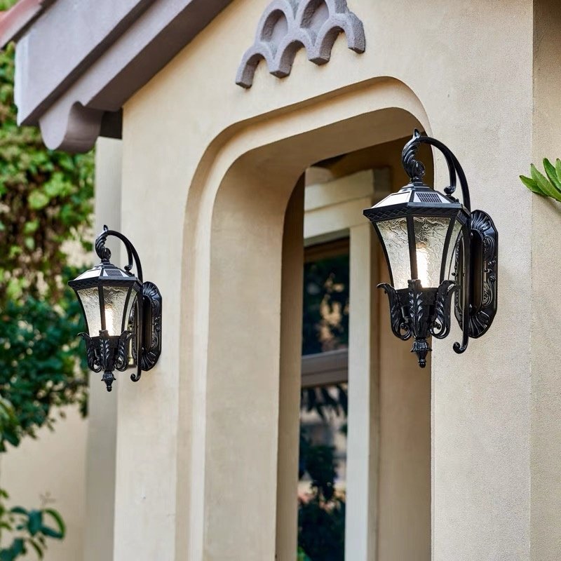 Black European Style Solar Wall Lamp Villa Exterior Wall Outdoor Waterproof Balcony Terrace Courtyard Lamp