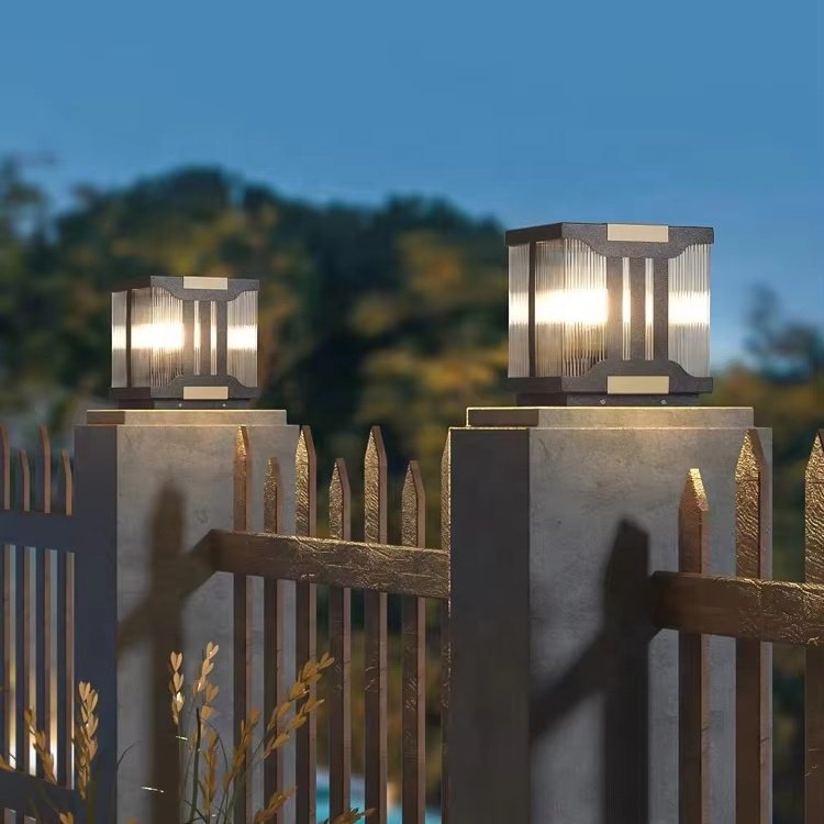 Modern Pillar Lights Outdoor Villa Lawn LED Landscape Solar Courtyard Post Lamps Outdoor Light Fixture Pillar Lamp Stained Glass