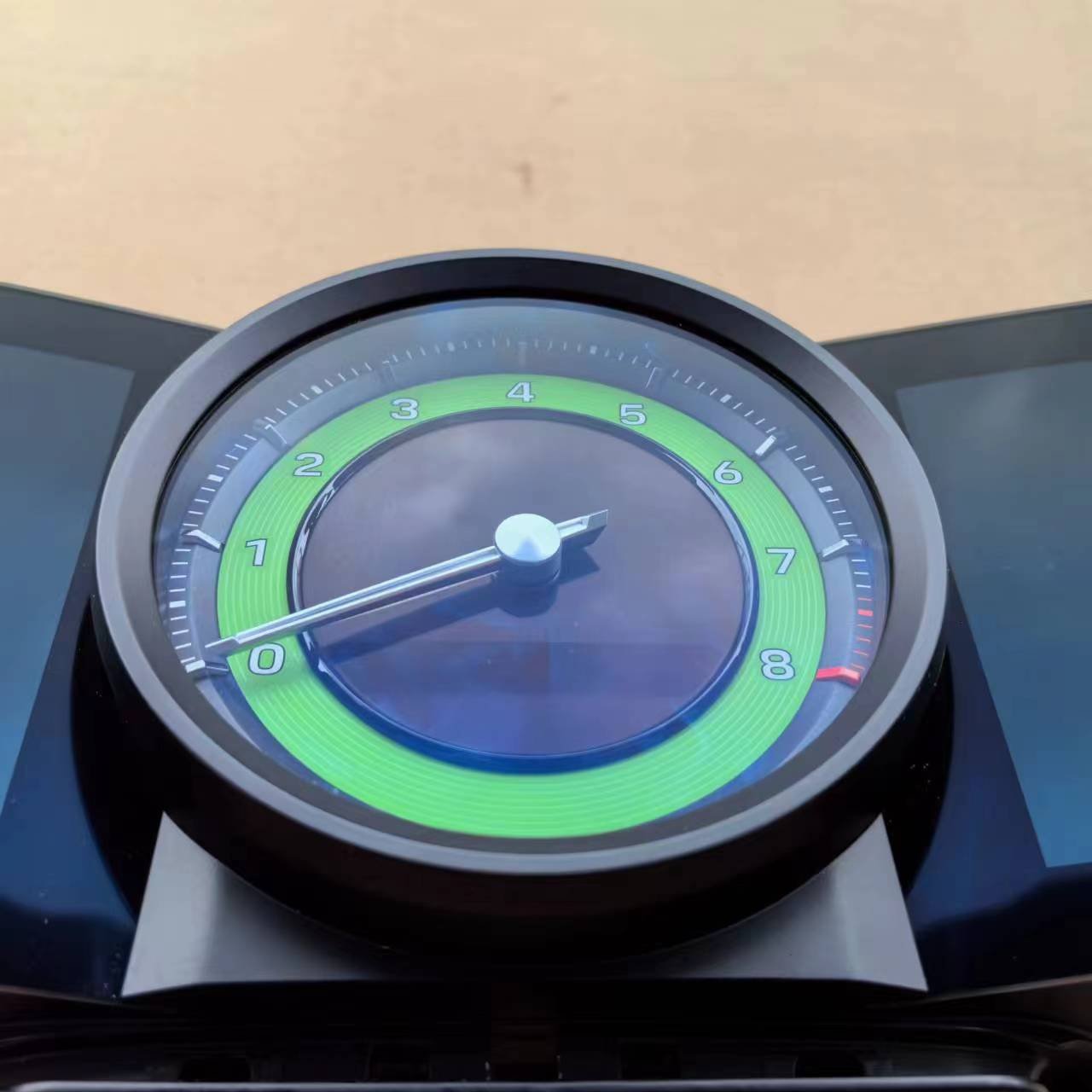 High Quality for Porsche Carrera 911 992 12V Auto Meter Tachometer 992920911H