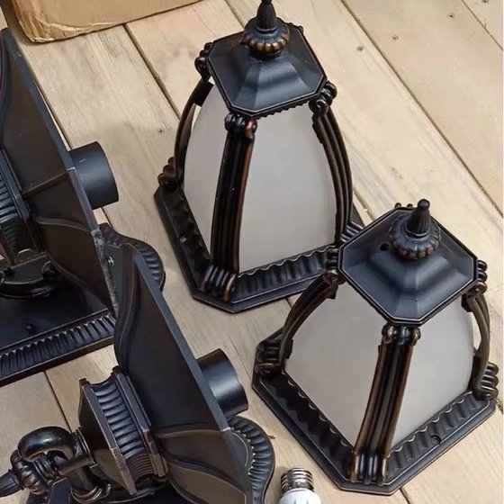European Retro Classic Outdoor LED Wall Lamp Ip65 Waterproof Outdoor Home Garden Hotel Corridor Wall Lamp