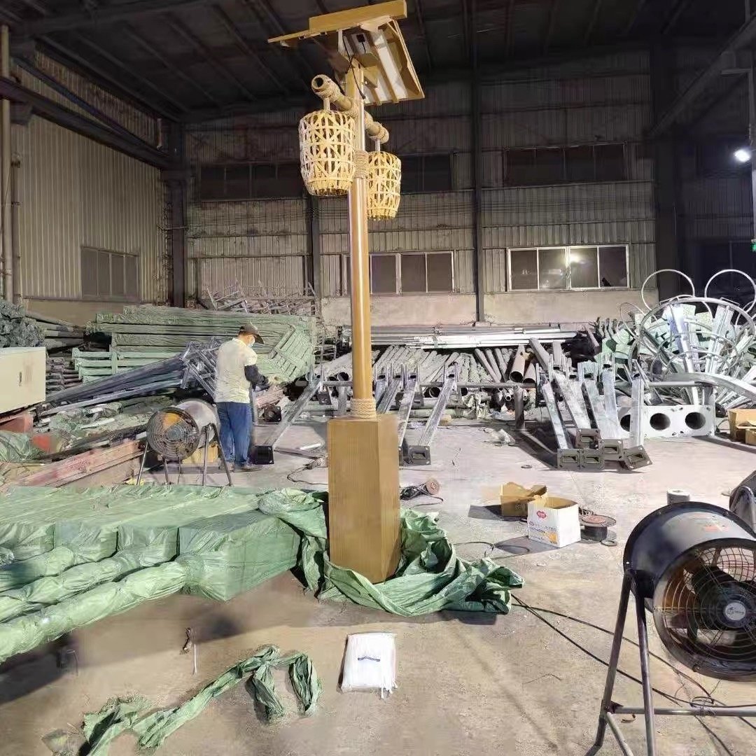 Customized Resort Landscape Garden Large Solar Garden Light Waterproof IP65 Garden Lamp Post Lights