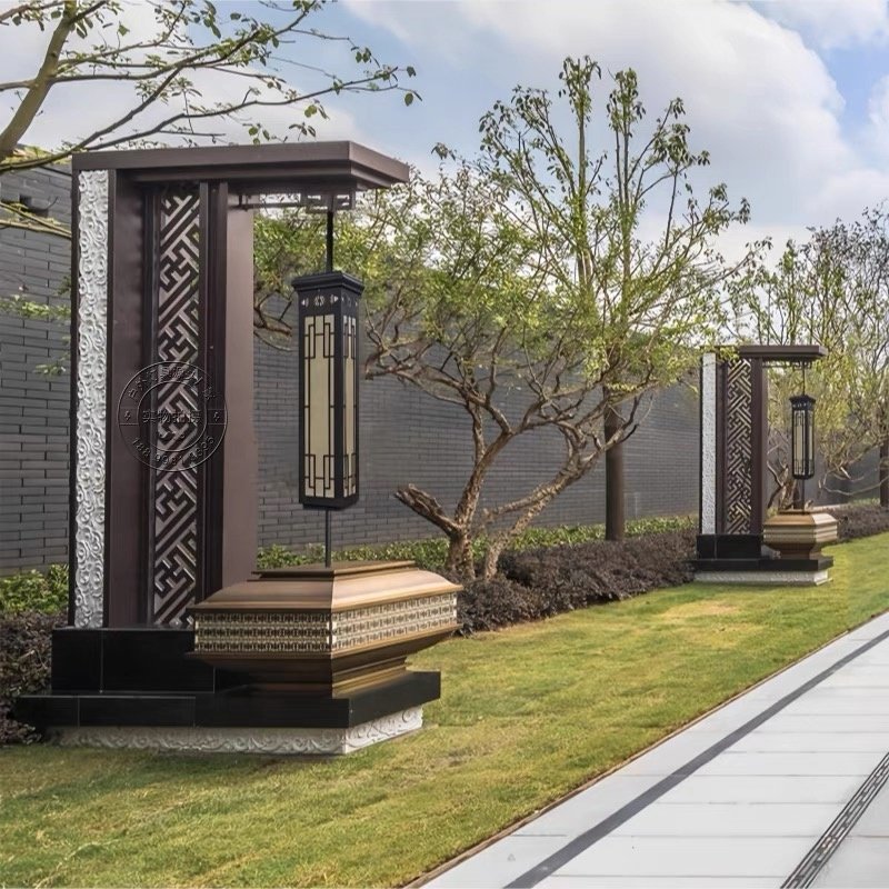Customized Resort Landscape Garden Large Solar Garden Light Waterproof IP65 Garden Lamp Post Lights