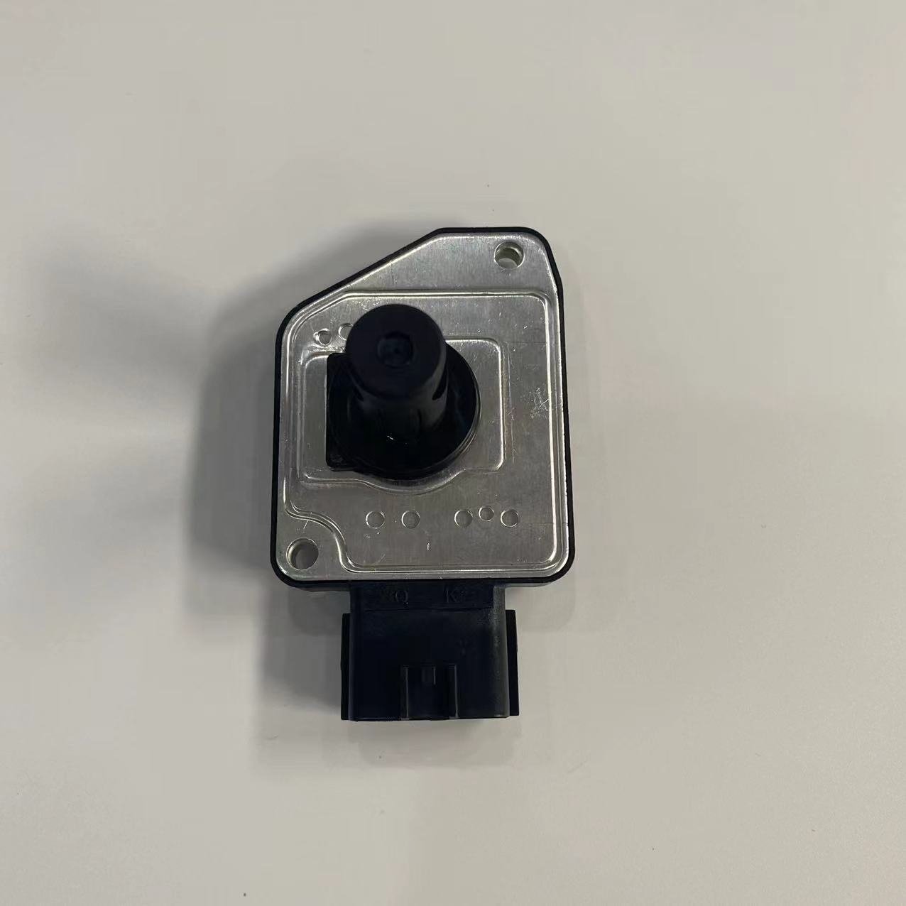 AFH55M-13 MAF Sensor Mass Air Flow Meter for Suzuki Grand Vitara & Chevrolet Tracker 13400-77EV0 13400-64G00