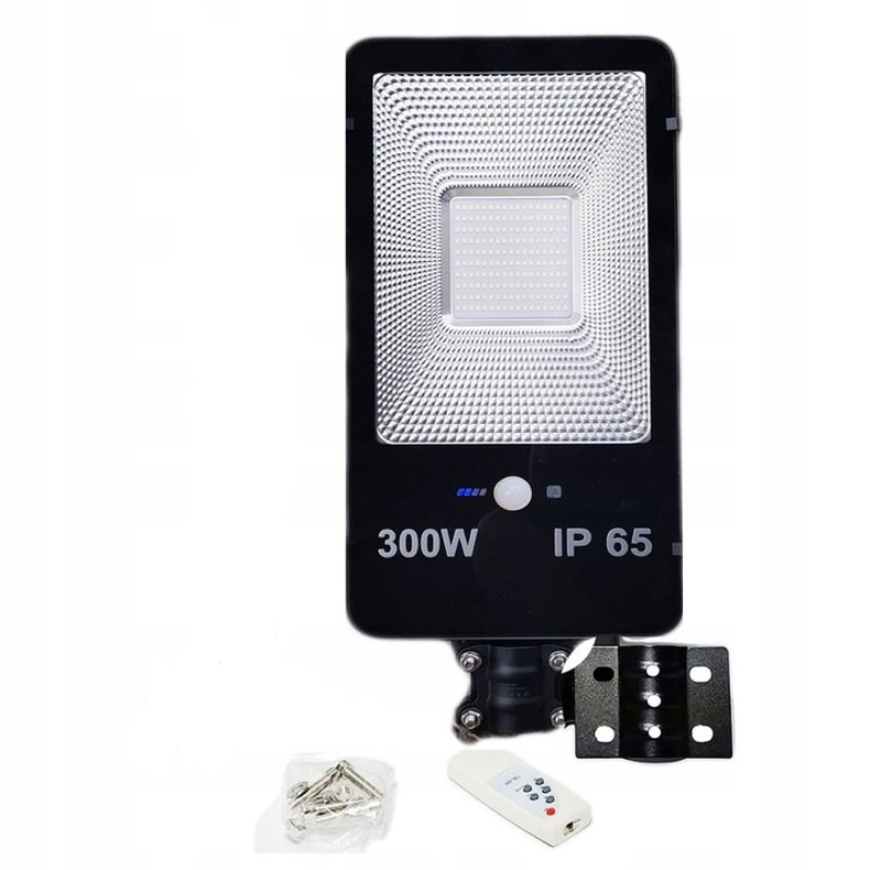Customized Solar Powered LED Street Light Tempered Glass 300W 500W Solar Street Light with Camera Outdoor