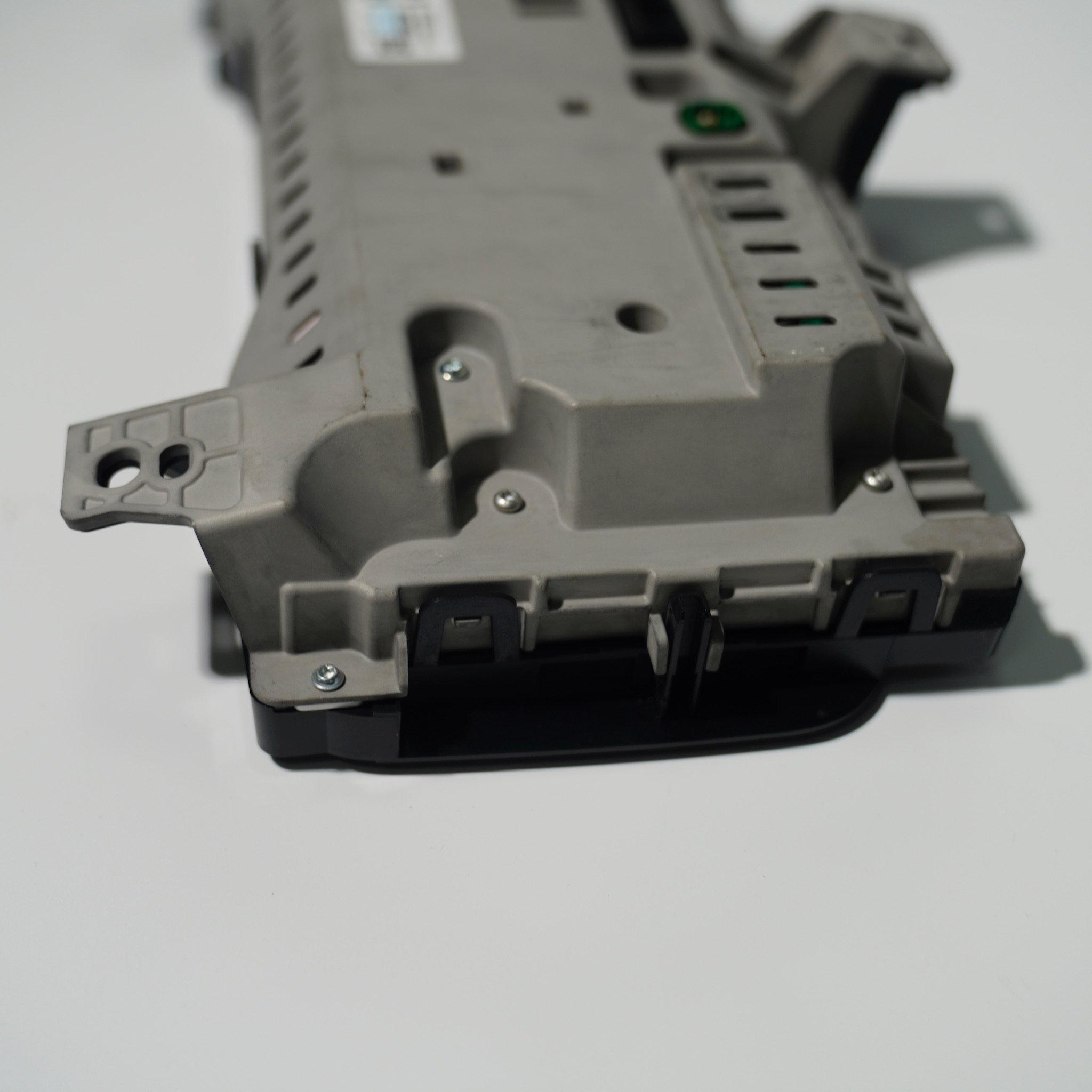 Good Quality Auto Meter 24809W001P/81000A Combination Instrument Assembly