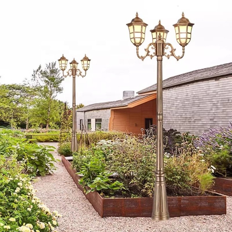 Factory Low-priced Customized Pillar Lawn Lamp Garden LED Bold Light 3000K/4000K Three Head Luminous Outdoor Garden Solar Lamp