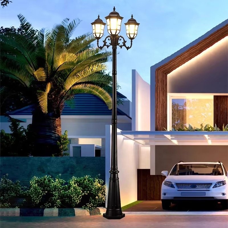 Factory Low-priced Customized Pillar Lawn Lamp Garden LED Bold Light 3000K/4000K Three Head Luminous Outdoor Garden Solar Lamp