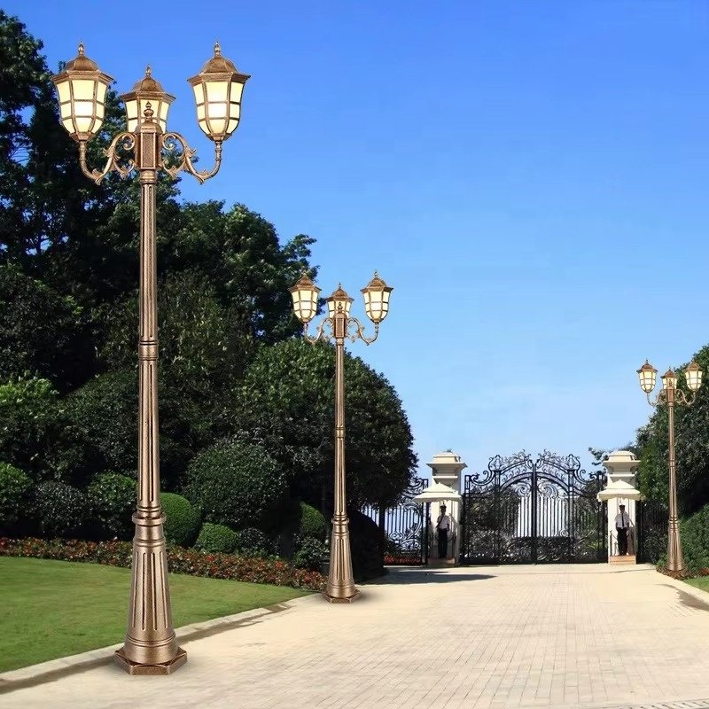 Factory Low-priced Customized Pillar Lawn Lamp Garden LED Bold Light 3000K/4000K Three Head Luminous Outdoor Garden Solar Lamp