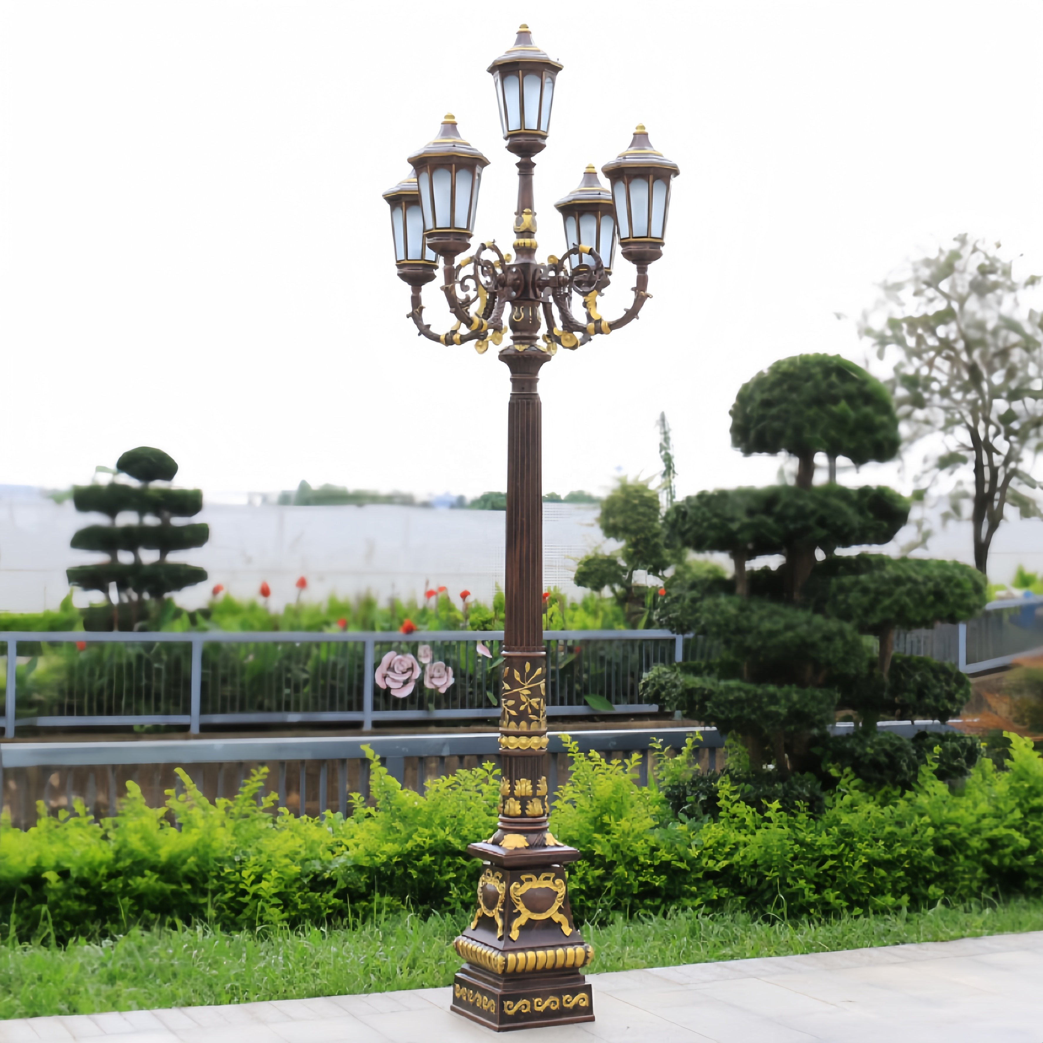 Large LED E27 Outdoor Retro Outdoor Landscape Lamp for Garden or Villa Waterproof Garden Lamp Landscape Lighting