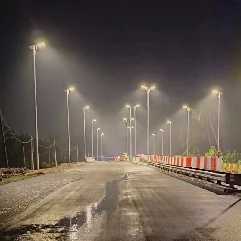 Omsen Factory Lighting Solution Price Outdoor Solar Light Street Solar Power Lamp Led Light Waterproof for Road Stadium Highway