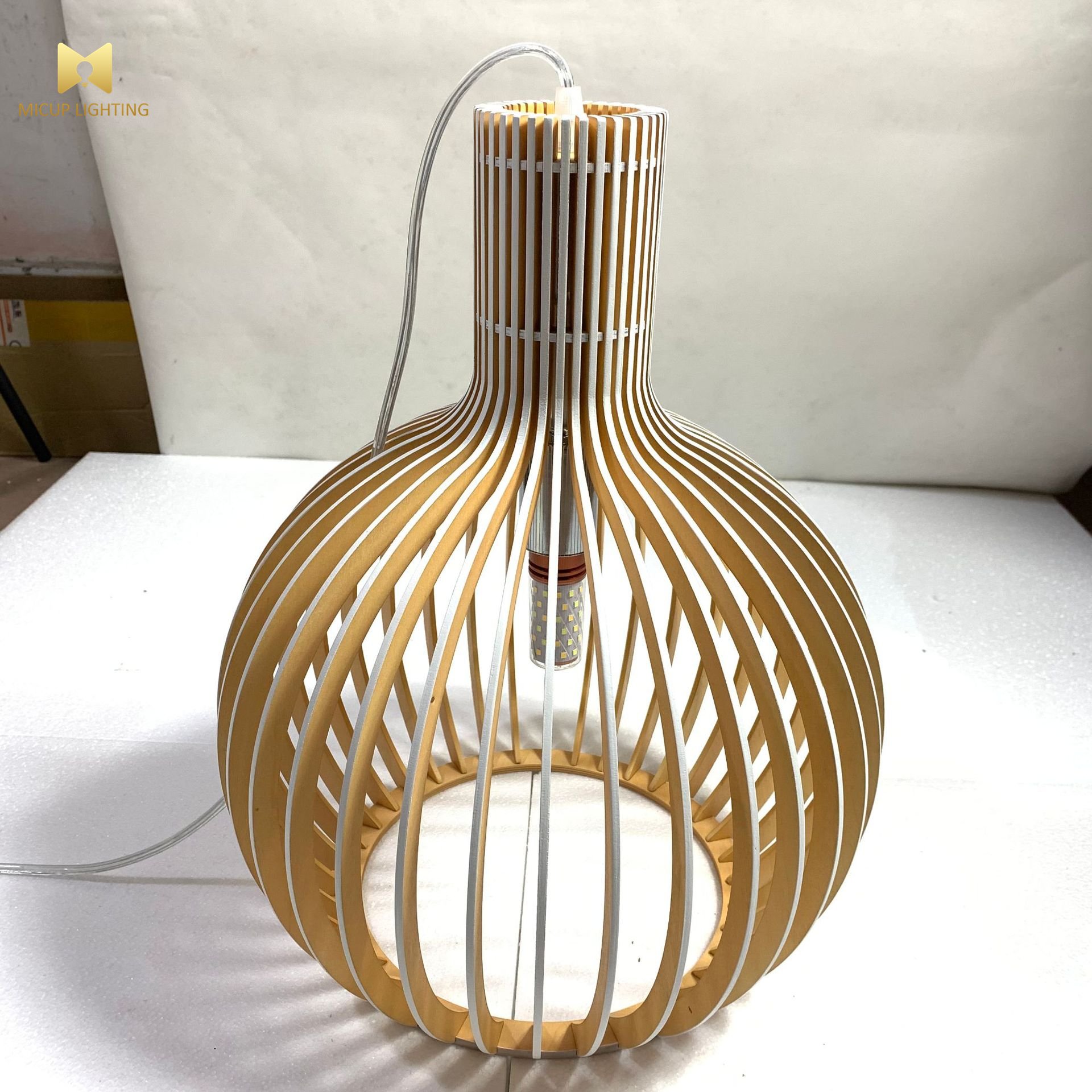 Retro Stylish Elegant Tatami Birdcage Light Fixture American Retro Creative Wooden Chandelier for Dining Room