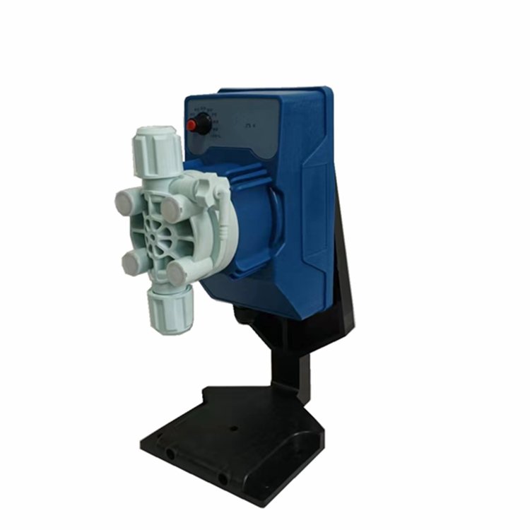 20L/H High Pressure Auto Acid Dosing Pump PVDF Pump Head Solenoid Electromagnetic Metering Pump for Water Treatment