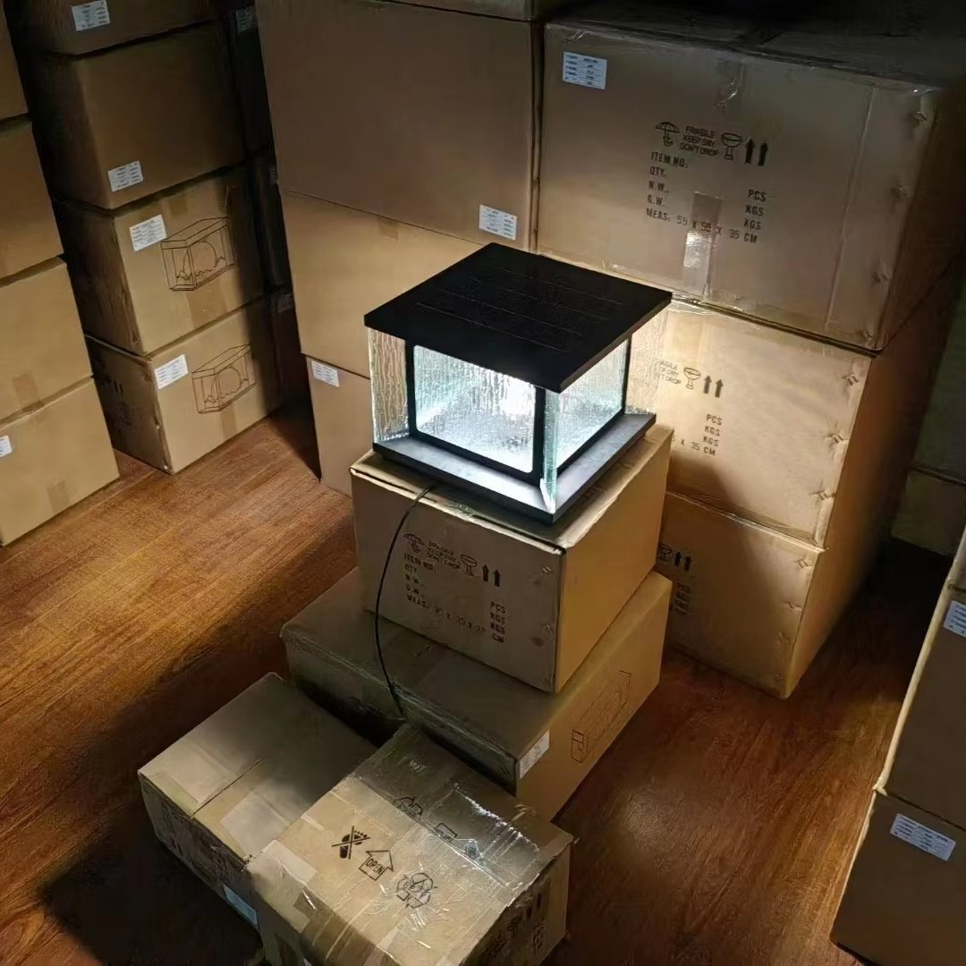 Outdoor Pillar Lamp Stable Glass Waterproof Flat Column Fence Deck Column Cap Lawn Courtyard Electric Pillar Lamp Post Light