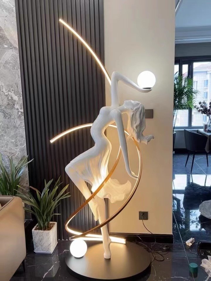Creative Art Decoration Sculpture Designer Hotel Lobby FRP Figure Floor Lamp