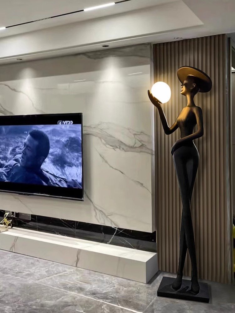 Creative Art Decoration Sculpture Designer Hotel Lobby FRP Figure Floor Lamp