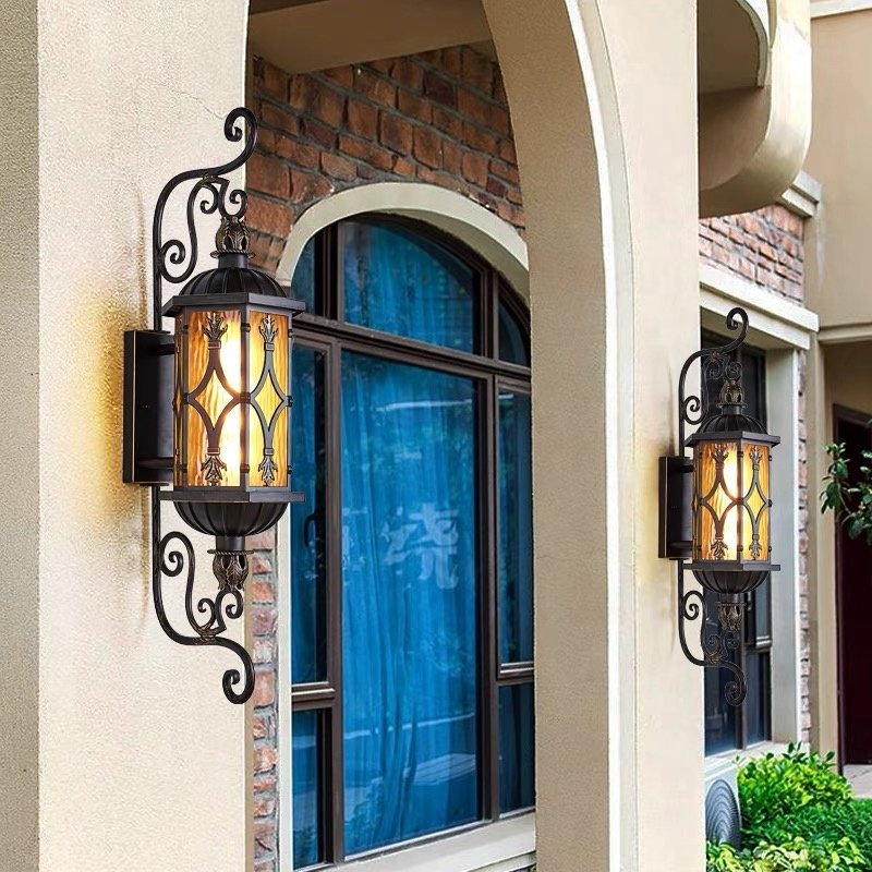 Factory Wholesale Big Wall Mounted Outdoor Lamp Vintage Model 20W 30W Wall Lamp Outdoor Water Proof IP65 Corridor Light