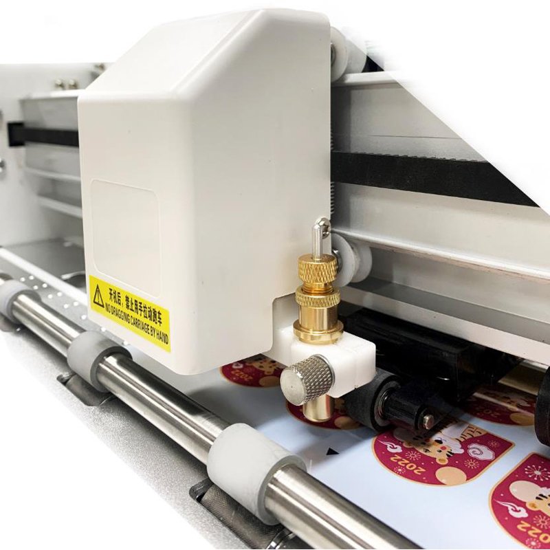 New 2025 High Quality Source Cheap Stepper Motor CCD Camera Die Cutting Machine Auto Feeding Sheet A3+ A3 A4 Size Label Cutter