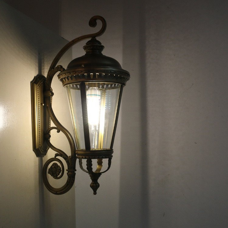 Luxury European Style LED Wall Lamp Villa Corridor Exterior Wall Garden Lamp E27 Retro Lighting Fixture Wholesale