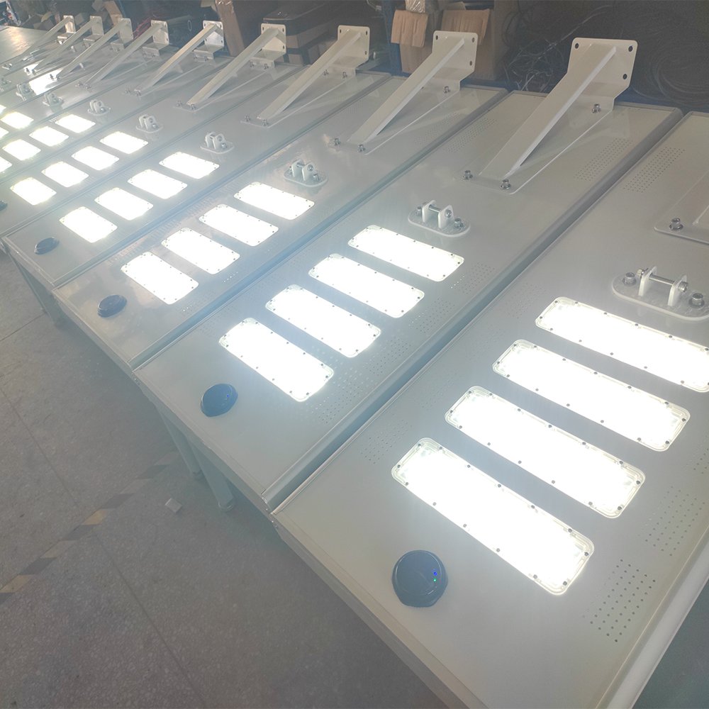 Manufacturer IP66 60w 80w 100w Sensor Remote Control Waterproof Outdoor Integrated All in One Led Solar Street Light