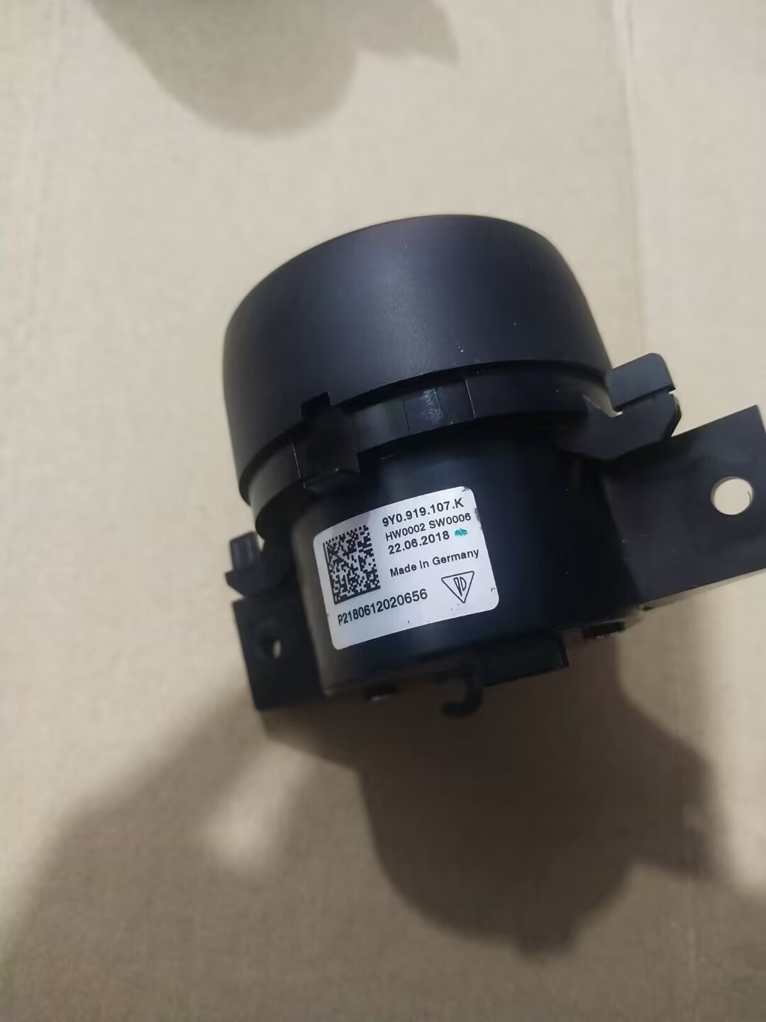 Auto Meter Muscle Volts Gauge 12V LCD Display Used Condition