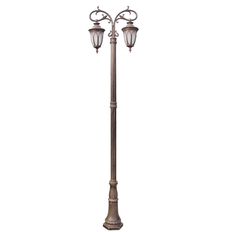 European Style Outdoor LED Courtyard Lights Garden Lawn Villas Decorative Waterproofing IP65 Park Community Solar Garden Lights