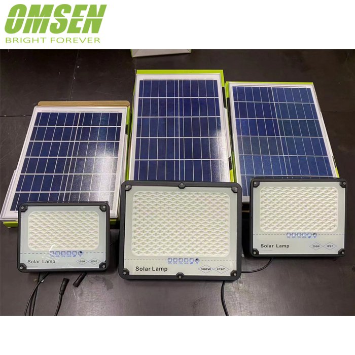 Omsen Sale Outdoor 100W Sunlight Solar Projector Floodlight Reflectors With Remote Control Motion Sensor for Garden