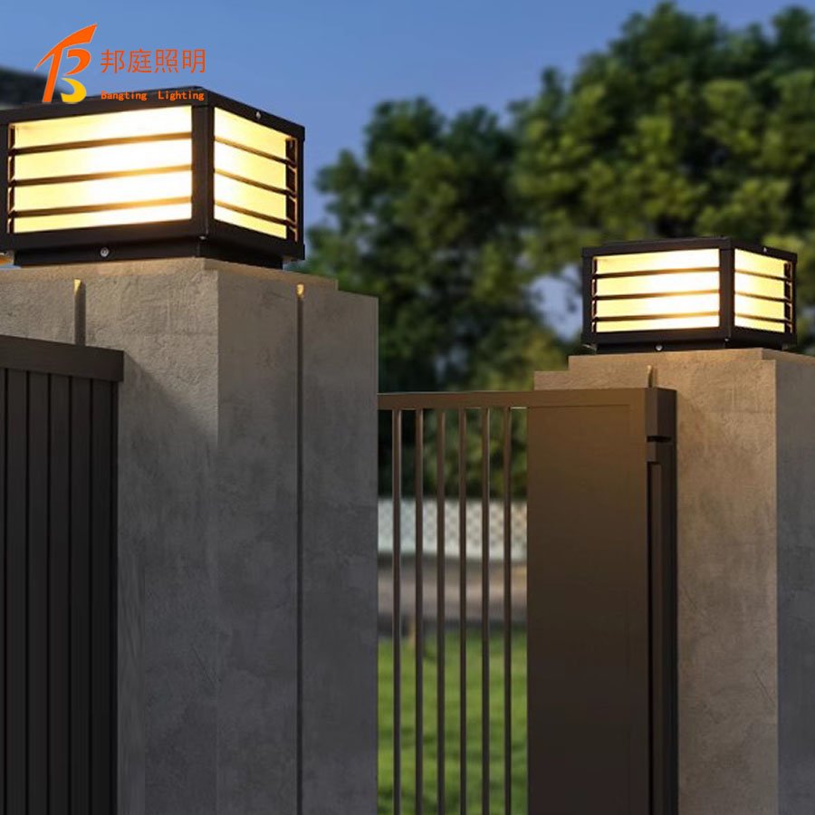 Factory Price Modern LED Solar Power Main Gate Light for Home Garden Outdoor Waterproof Pillar Wall Post Lamp