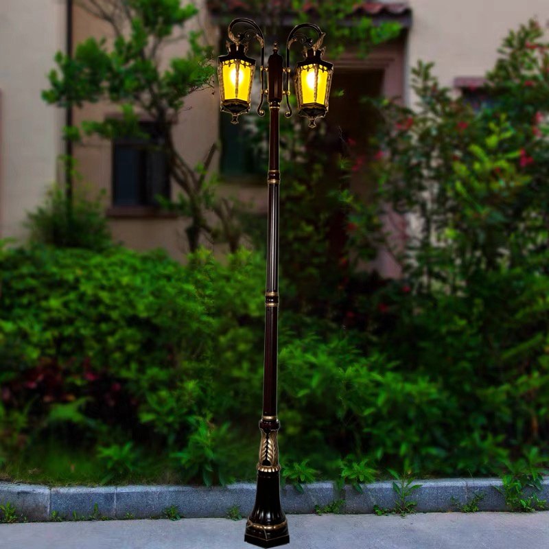 High Quality Die-casting Aluminum European and American Style Outdoor Waterproof Balcony Corridor Courtyard LED Garden Light