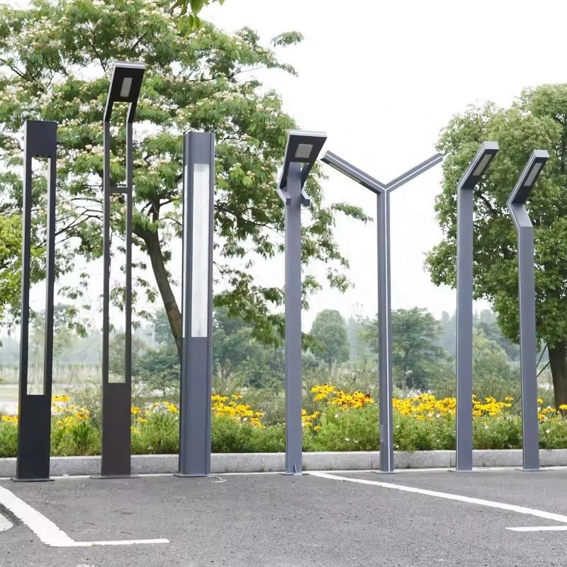Factory Wholesale Garden Street Light Pole Post Lamp Pole 3m 4m 5m 6m Single Single Arm Price Aluminum Customized Outdoor Light