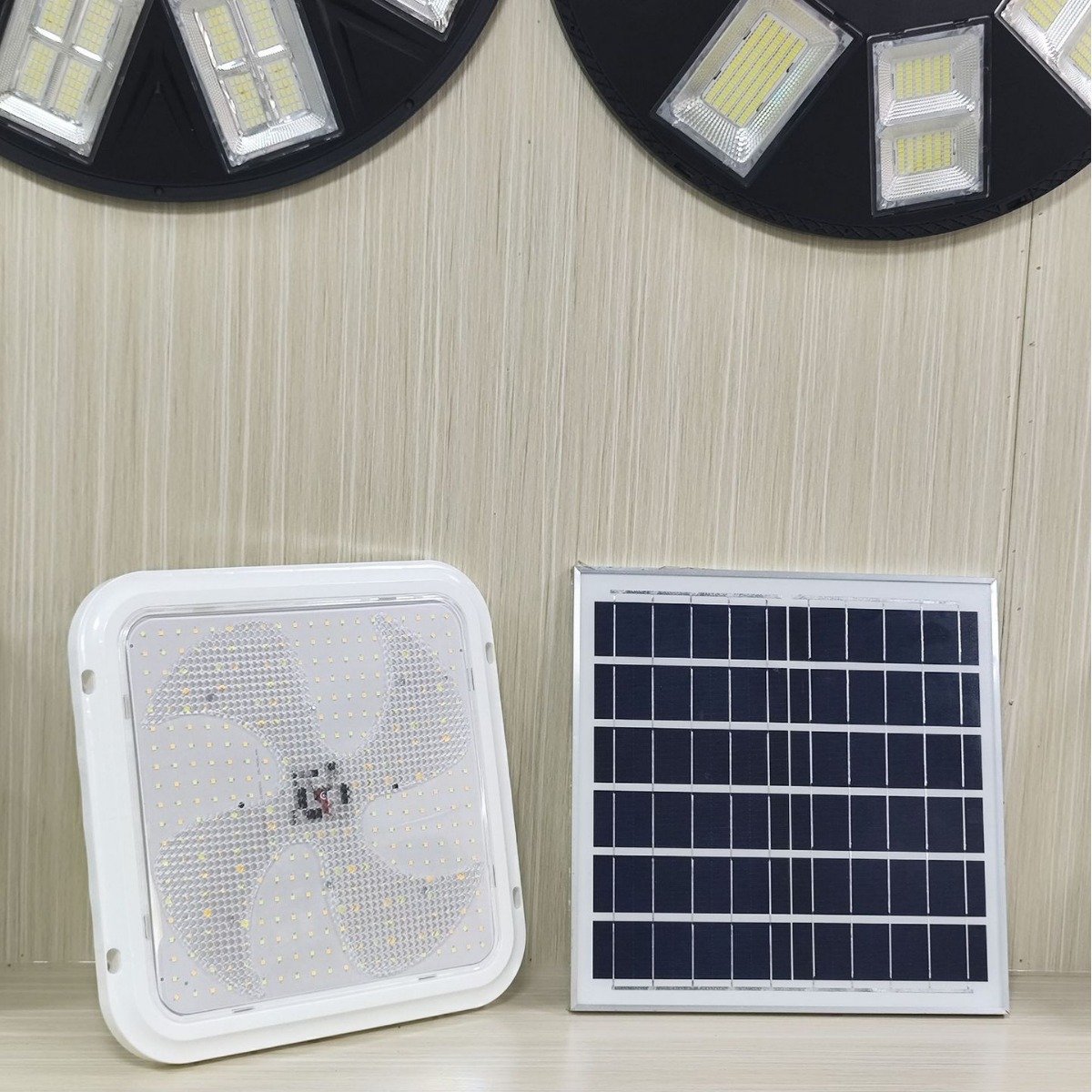 Hot Sale Balcony Indoor Waterproof Ip65 Solar Ceiling Lamp 100W 200W 300W Modern Square Led Solar Ceiling Light