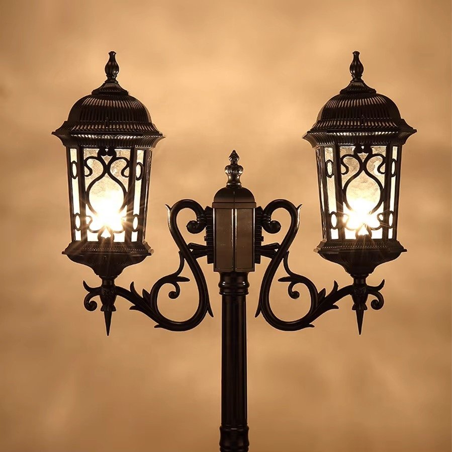 Manufacturer's Post LED Garden Lights Outdoor Decorative European Luxury Antique Aluminum Street Lamp Garden Pole Light