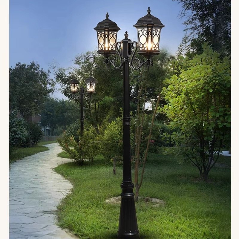 Manufacturer's Post LED Garden Lights Outdoor Decorative European Luxury Antique Aluminum Street Lamp Garden Pole Light